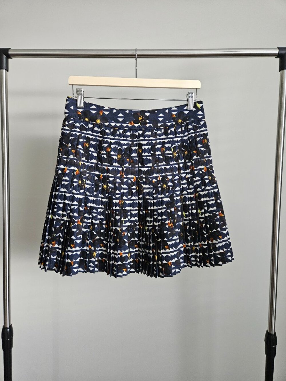 J.Crew Geometric Pleated Mini Skirt with Grosgrain Trim Navy Yellow - Size 2